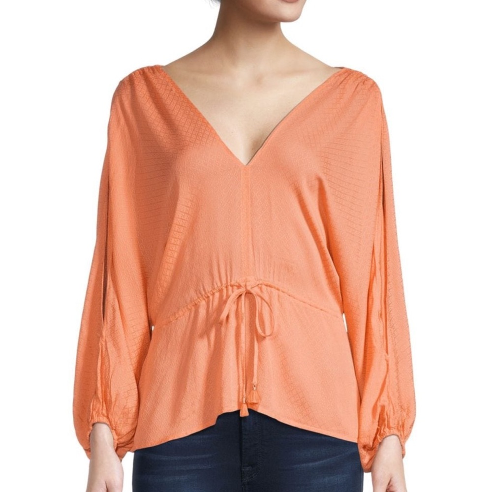 LOVESTITCH
Slit-Sleeve Drawstring - Picture 2 of 12